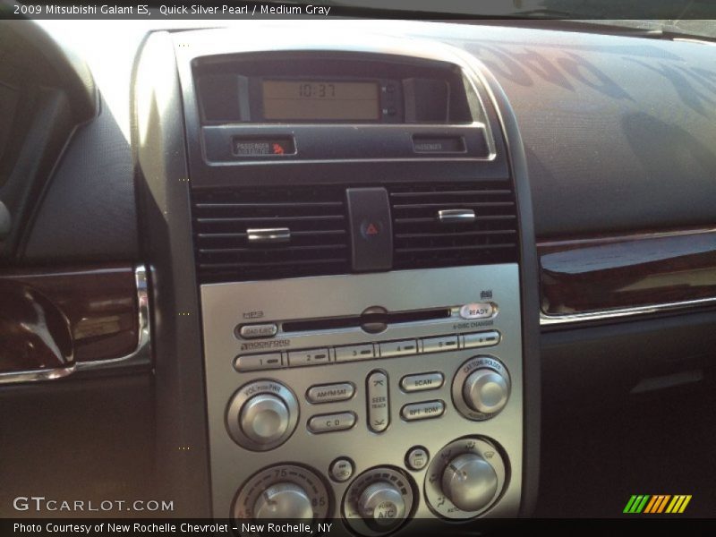 Quick Silver Pearl / Medium Gray 2009 Mitsubishi Galant ES