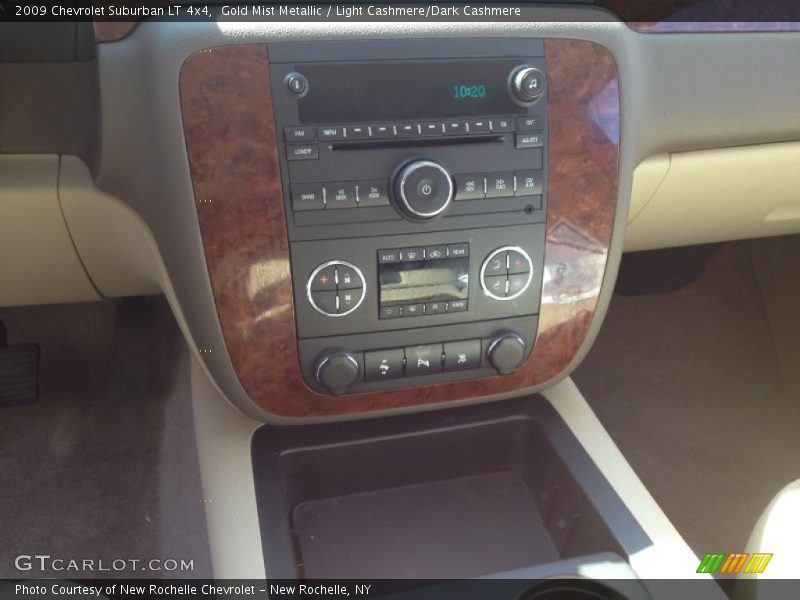 Gold Mist Metallic / Light Cashmere/Dark Cashmere 2009 Chevrolet Suburban LT 4x4