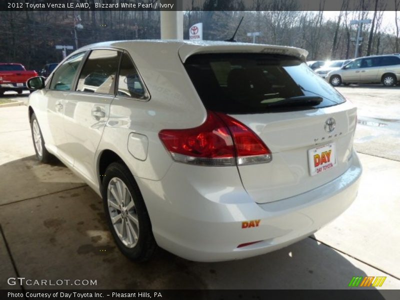 Blizzard White Pearl / Ivory 2012 Toyota Venza LE AWD