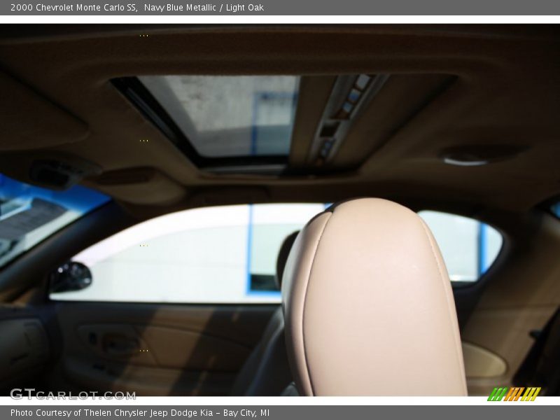 Navy Blue Metallic / Light Oak 2000 Chevrolet Monte Carlo SS