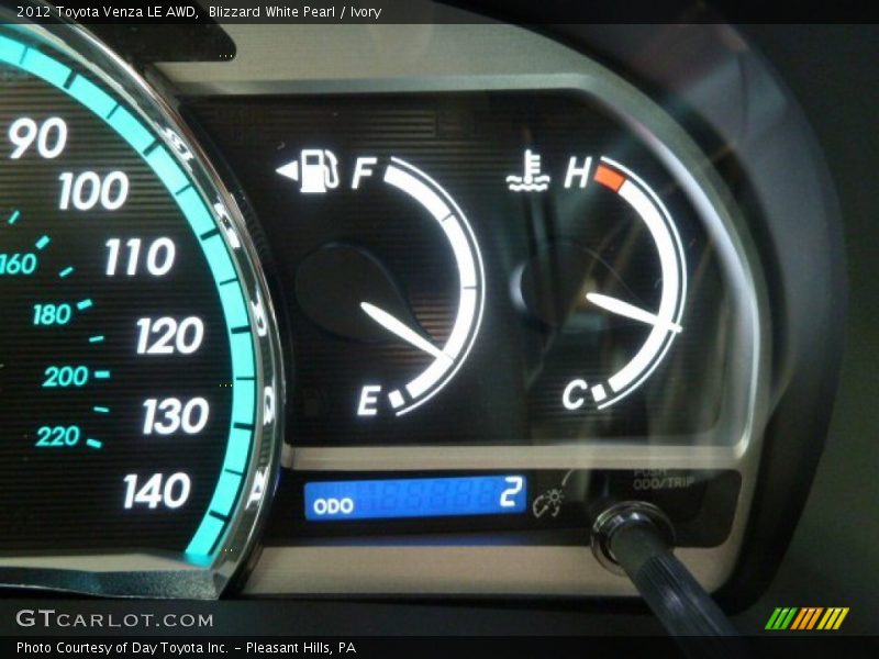 Blizzard White Pearl / Ivory 2012 Toyota Venza LE AWD