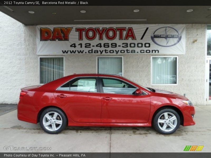 Barcelona Red Metallic / Black 2012 Toyota Camry SE