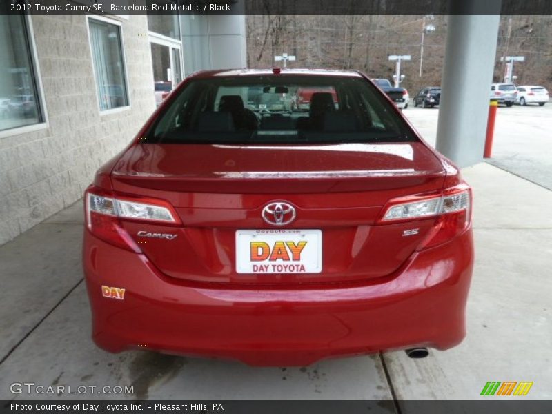Barcelona Red Metallic / Black 2012 Toyota Camry SE