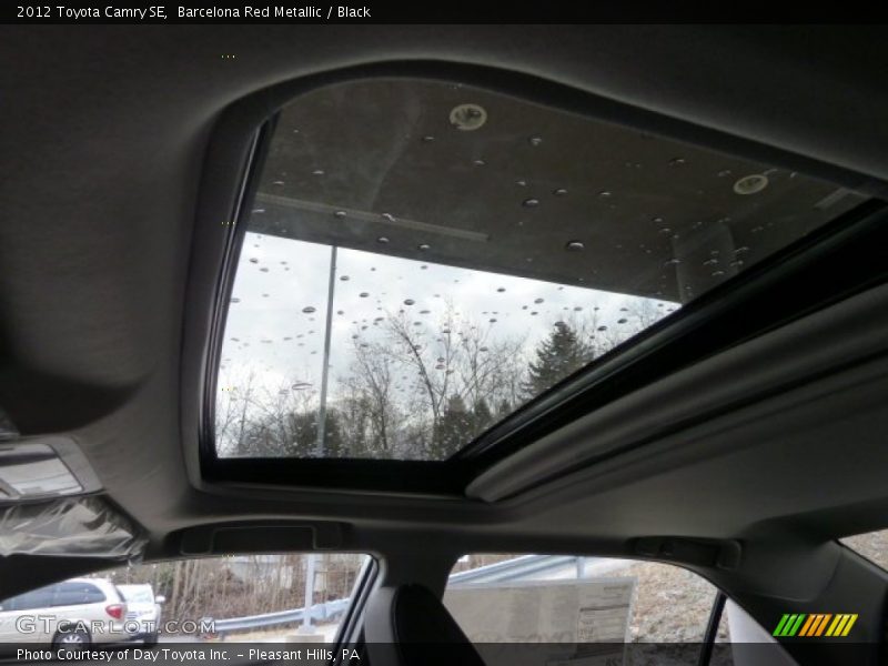 Barcelona Red Metallic / Black 2012 Toyota Camry SE