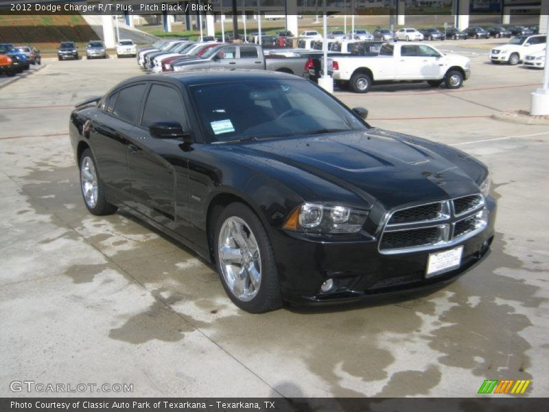 Pitch Black / Black 2012 Dodge Charger R/T Plus