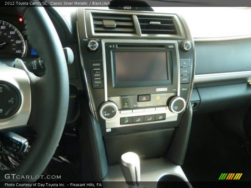 Classic Silver Metallic / Black/Ash 2012 Toyota Camry SE