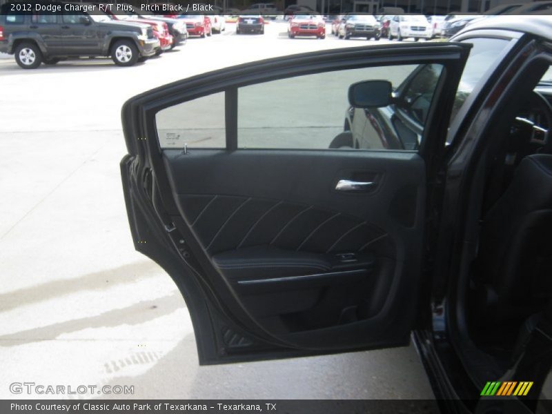 Pitch Black / Black 2012 Dodge Charger R/T Plus
