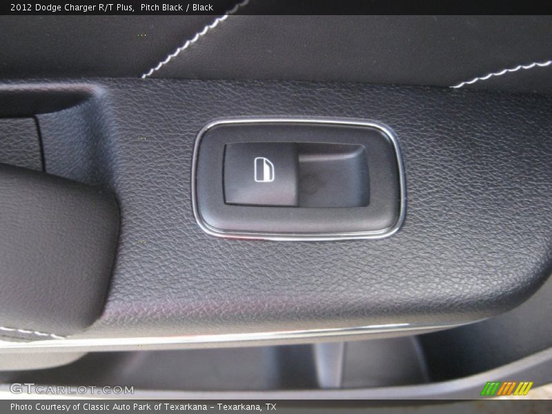 Pitch Black / Black 2012 Dodge Charger R/T Plus