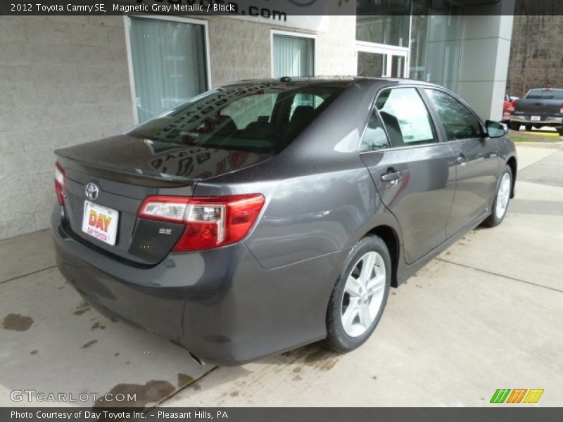 Magnetic Gray Metallic / Black 2012 Toyota Camry SE