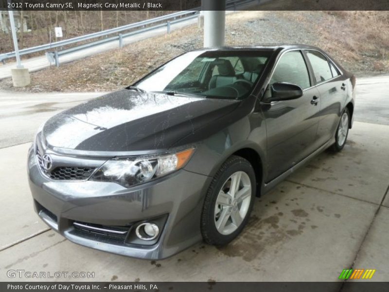 Magnetic Gray Metallic / Black 2012 Toyota Camry SE