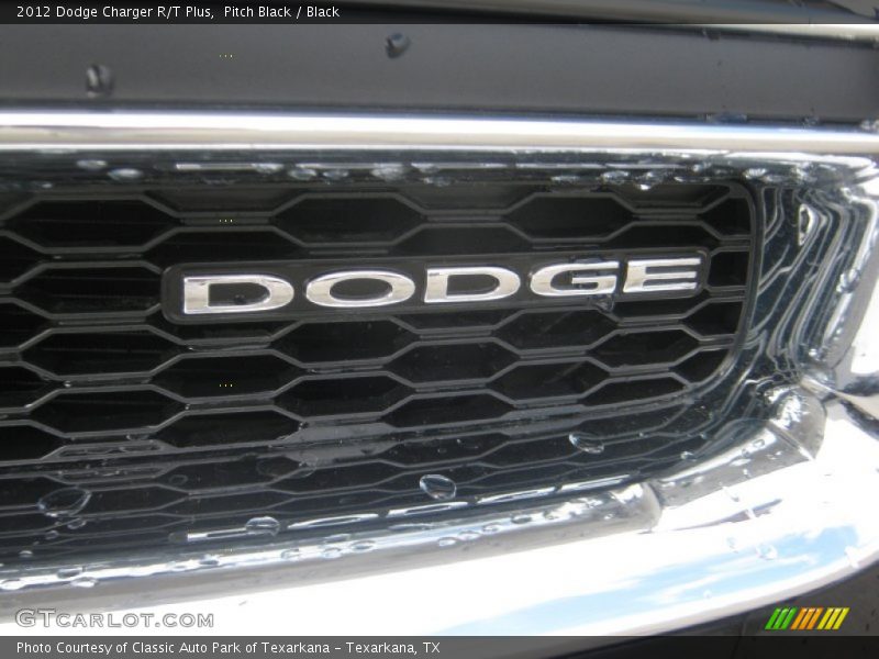 Pitch Black / Black 2012 Dodge Charger R/T Plus