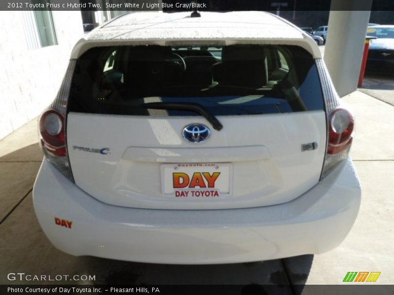 Super White / Light Blue Gray/Black 2012 Toyota Prius c Hybrid Two