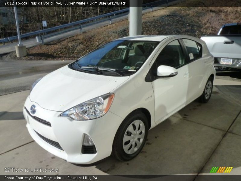 Super White / Light Blue Gray/Black 2012 Toyota Prius c Hybrid Two