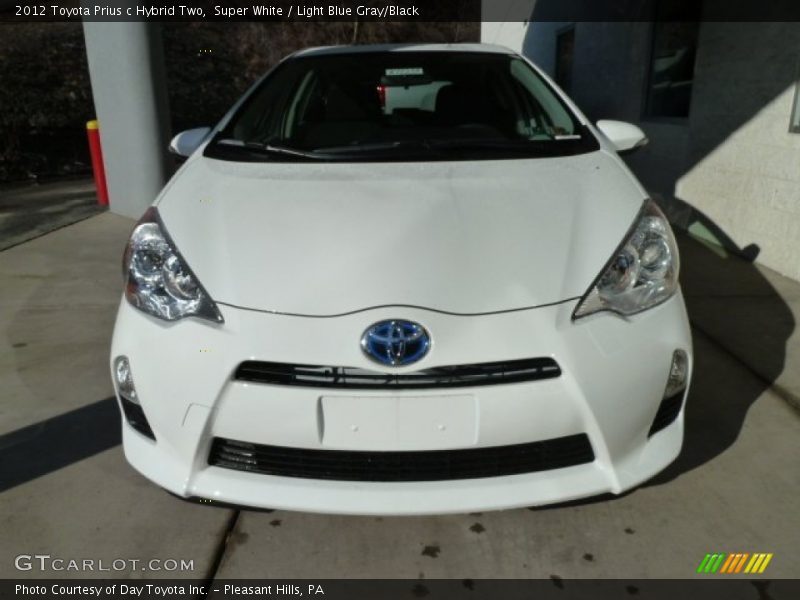 Super White / Light Blue Gray/Black 2012 Toyota Prius c Hybrid Two