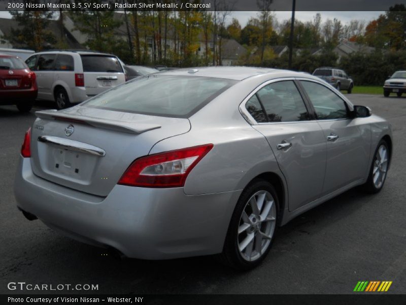 Radiant Silver Metallic / Charcoal 2009 Nissan Maxima 3.5 SV Sport
