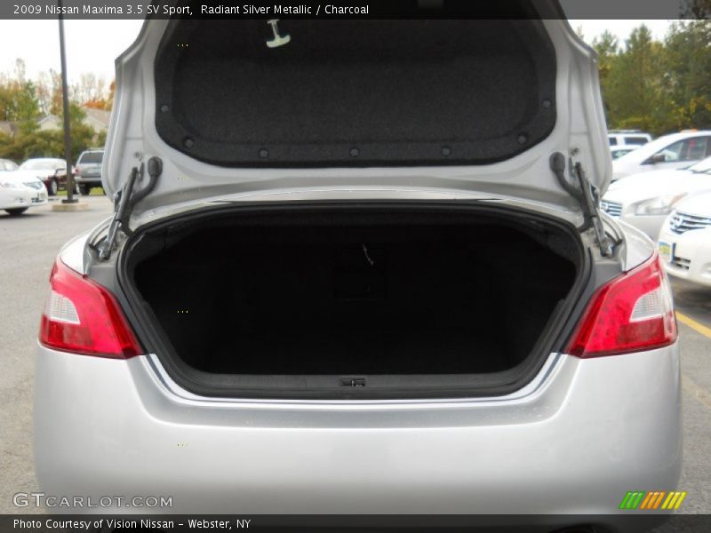 Radiant Silver Metallic / Charcoal 2009 Nissan Maxima 3.5 SV Sport