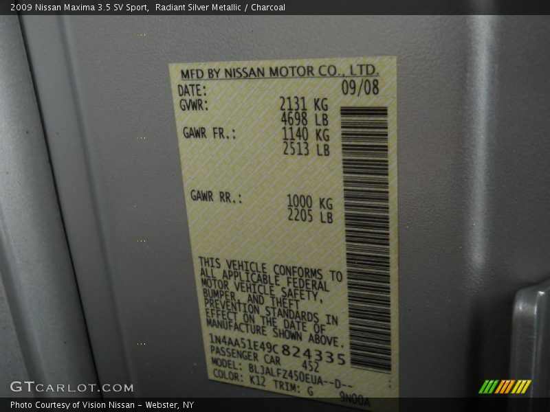 Radiant Silver Metallic / Charcoal 2009 Nissan Maxima 3.5 SV Sport