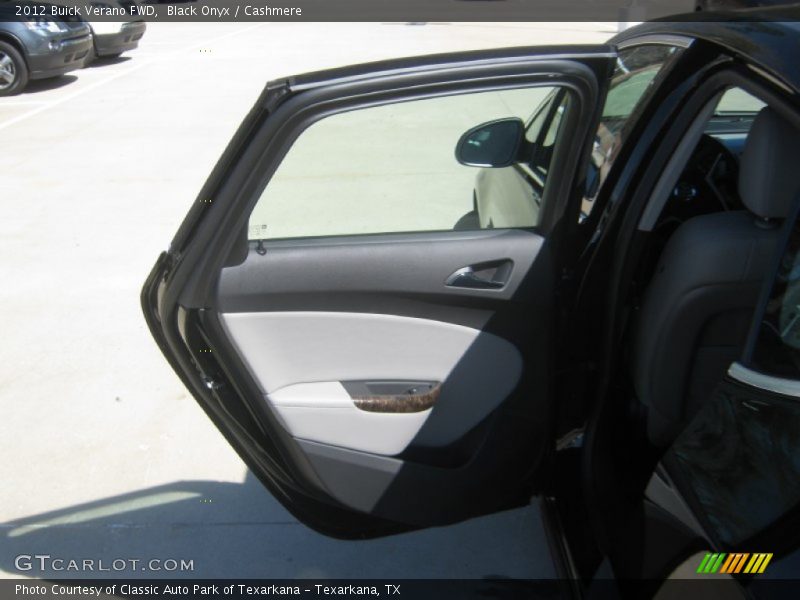 Black Onyx / Cashmere 2012 Buick Verano FWD