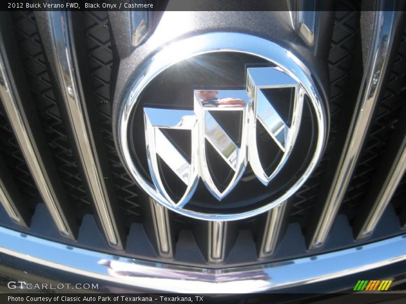 Black Onyx / Cashmere 2012 Buick Verano FWD