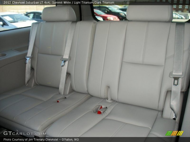 Summit White / Light Titanium/Dark Titanium 2012 Chevrolet Suburban LT 4x4