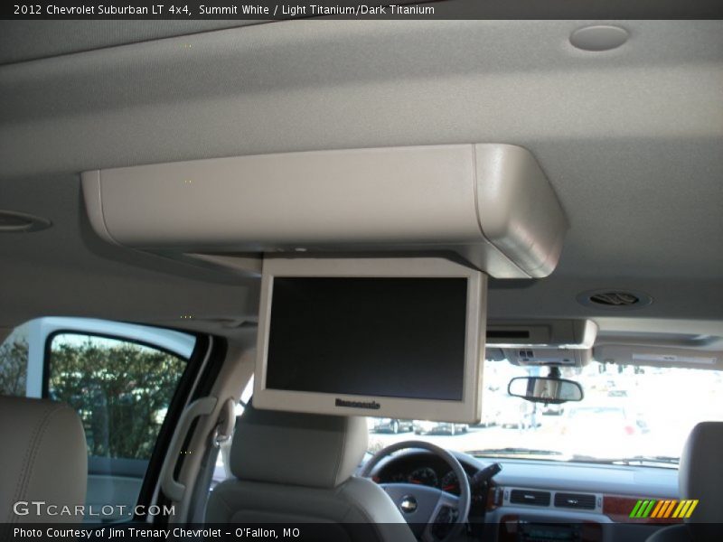 Summit White / Light Titanium/Dark Titanium 2012 Chevrolet Suburban LT 4x4