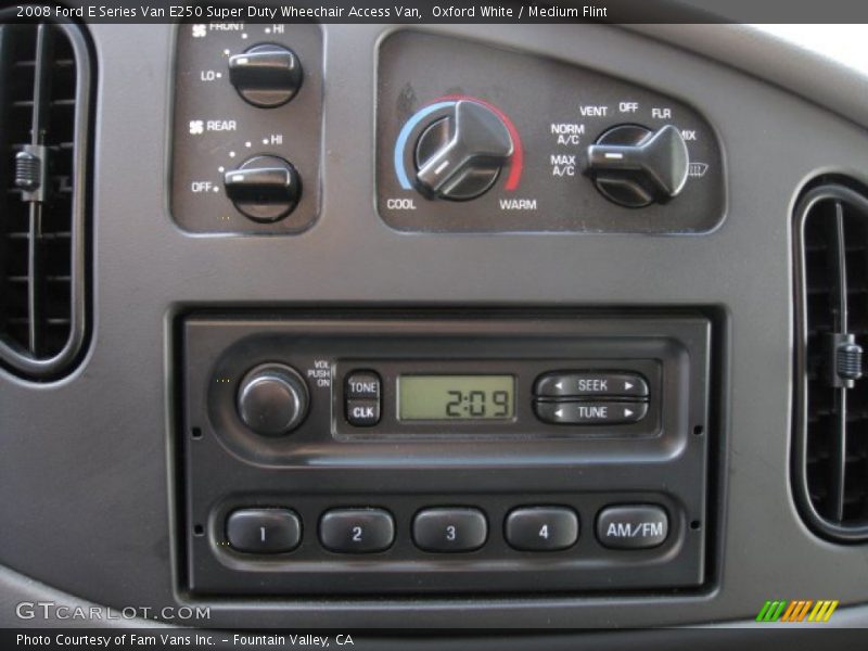 Oxford White / Medium Flint 2008 Ford E Series Van E250 Super Duty Wheechair Access Van