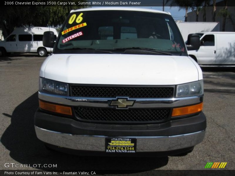 Summit White / Medium Dark Pewter 2006 Chevrolet Express 3500 Cargo Van