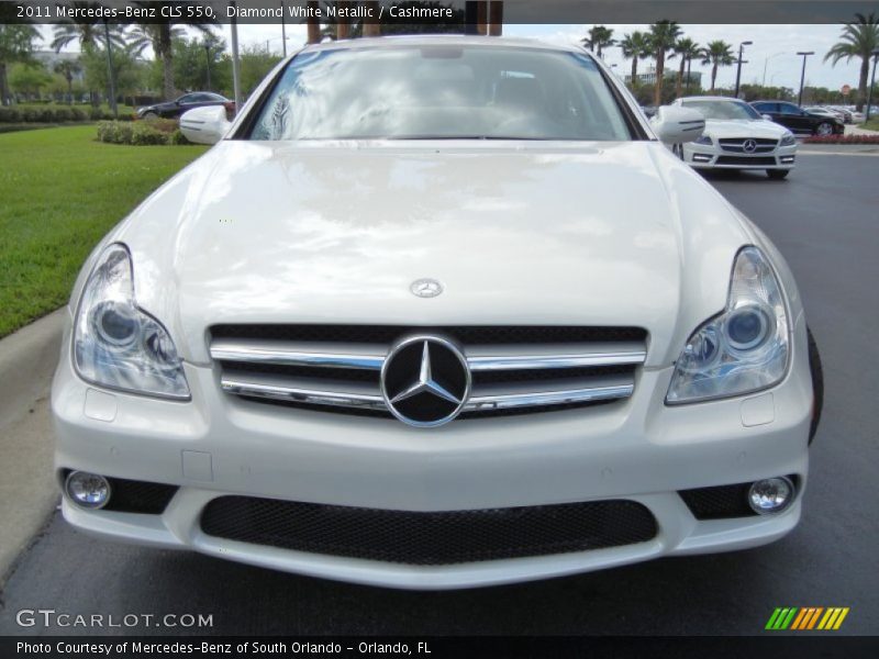 Diamond White Metallic / Cashmere 2011 Mercedes-Benz CLS 550