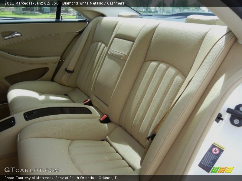  2011 CLS 550 Cashmere Interior