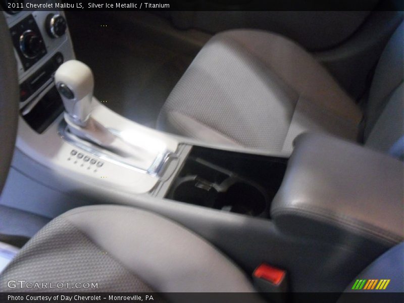 Silver Ice Metallic / Titanium 2011 Chevrolet Malibu LS