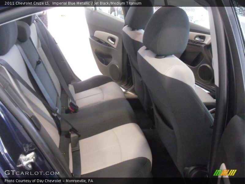 Imperial Blue Metallic / Jet Black/Medium Titanium 2011 Chevrolet Cruze LS