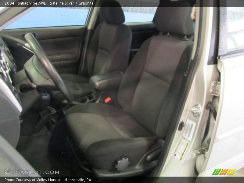 Satellite Silver / Graphite 2004 Pontiac Vibe AWD