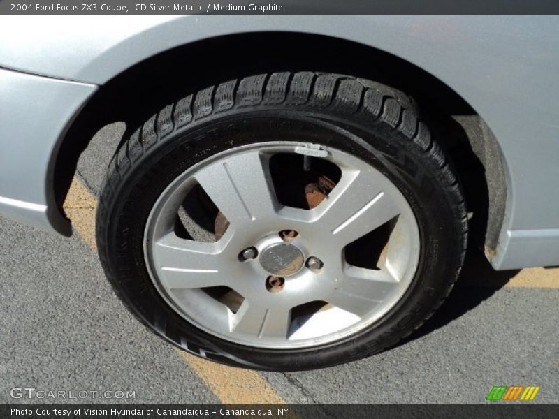 CD Silver Metallic / Medium Graphite 2004 Ford Focus ZX3 Coupe
