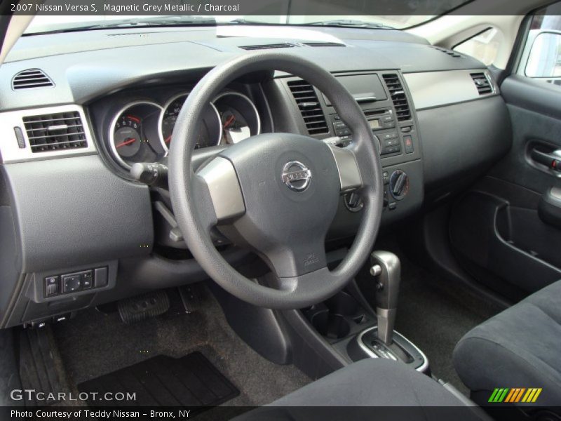 Magnetic Grey Metallic / Charcoal 2007 Nissan Versa S
