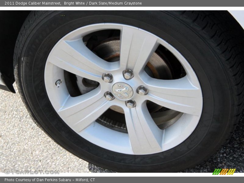 Bright White / Dark Slate/Medium Graystone 2011 Dodge Caliber Mainstreet