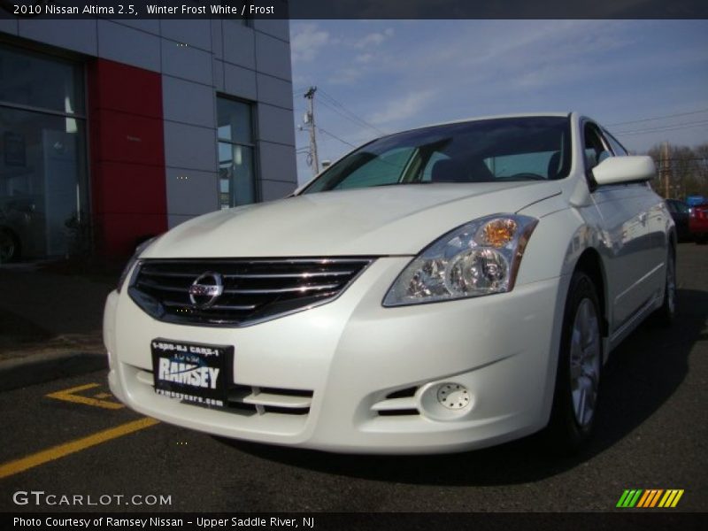 Winter Frost White / Frost 2010 Nissan Altima 2.5