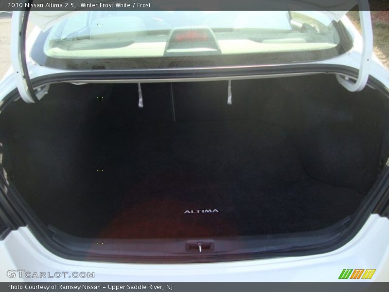 Winter Frost White / Frost 2010 Nissan Altima 2.5