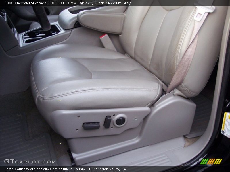 Black / Medium Gray 2006 Chevrolet Silverado 2500HD LT Crew Cab 4x4
