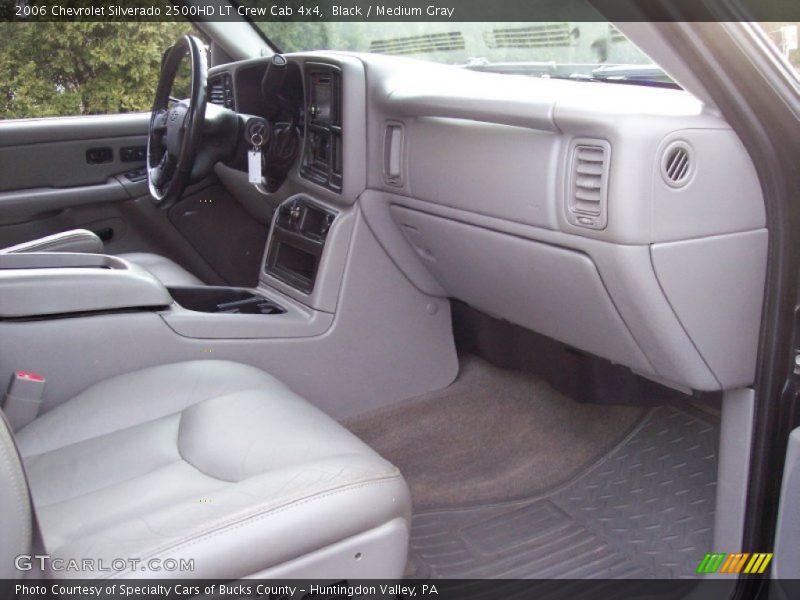 Black / Medium Gray 2006 Chevrolet Silverado 2500HD LT Crew Cab 4x4