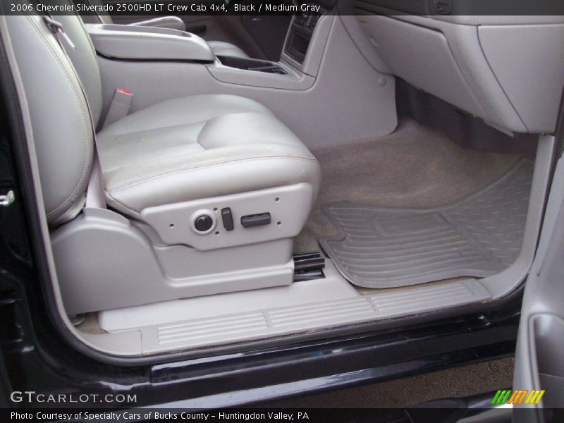 Black / Medium Gray 2006 Chevrolet Silverado 2500HD LT Crew Cab 4x4