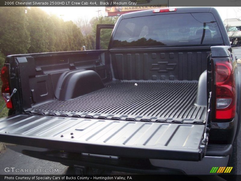 Black / Medium Gray 2006 Chevrolet Silverado 2500HD LT Crew Cab 4x4