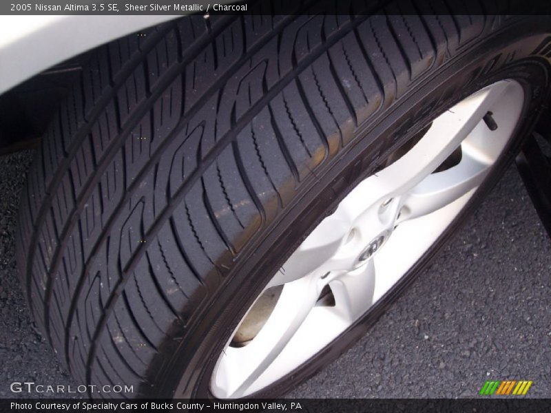 Sheer Silver Metallic / Charcoal 2005 Nissan Altima 3.5 SE
