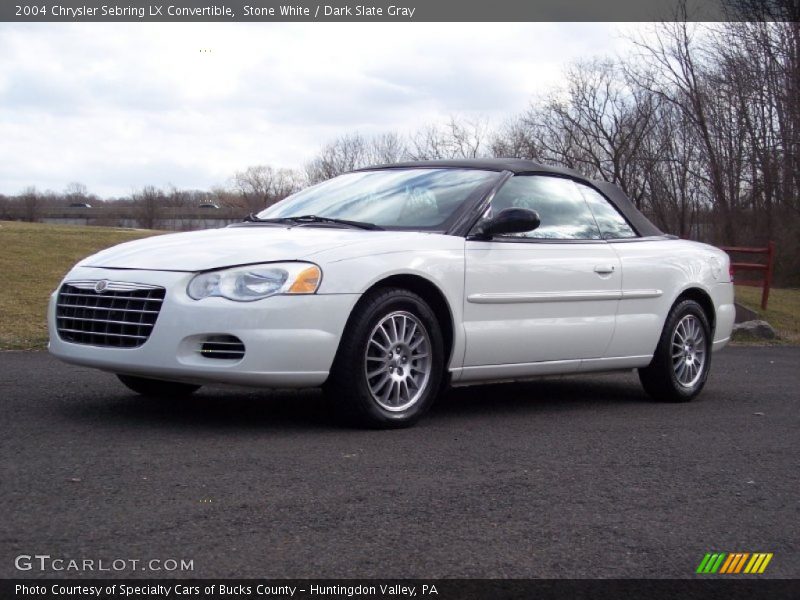 Front 3/4 View of 2004 Sebring LX Convertible