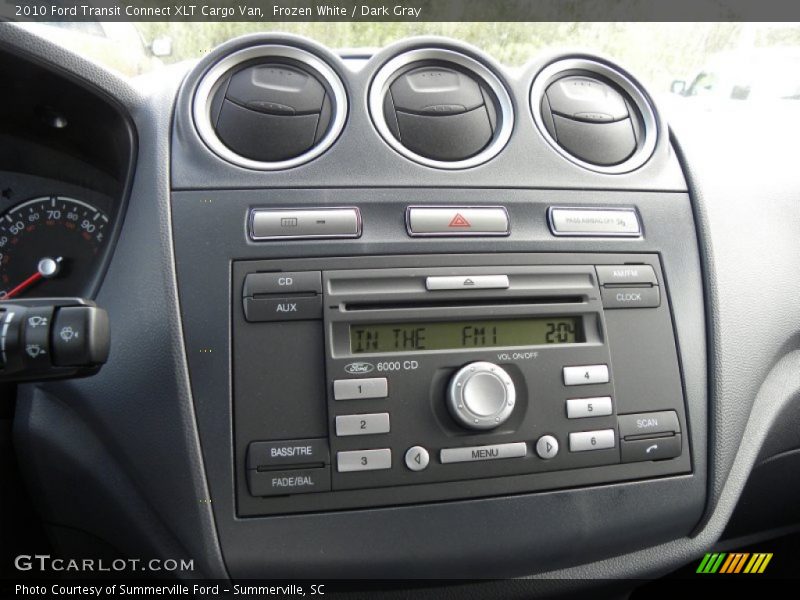 Controls of 2010 Transit Connect XLT Cargo Van