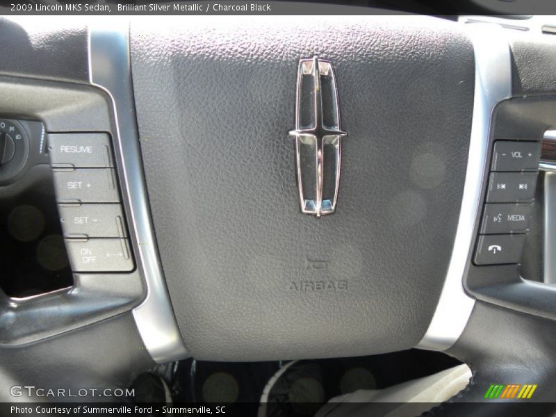 Brilliant Silver Metallic / Charcoal Black 2009 Lincoln MKS Sedan