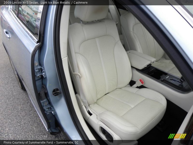 Light Ice Blue Metallic / Cashmere 2009 Lincoln MKS Sedan
