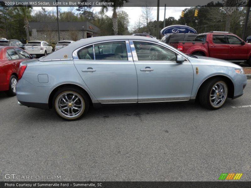 Light Ice Blue Metallic / Cashmere 2009 Lincoln MKS Sedan