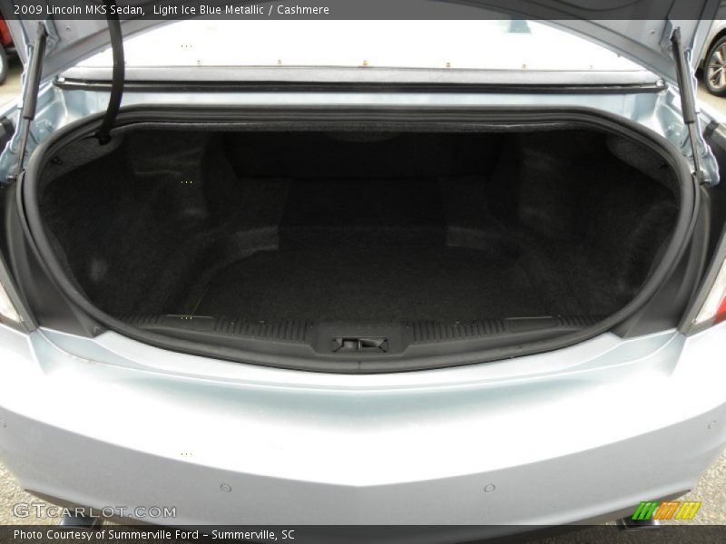 Light Ice Blue Metallic / Cashmere 2009 Lincoln MKS Sedan