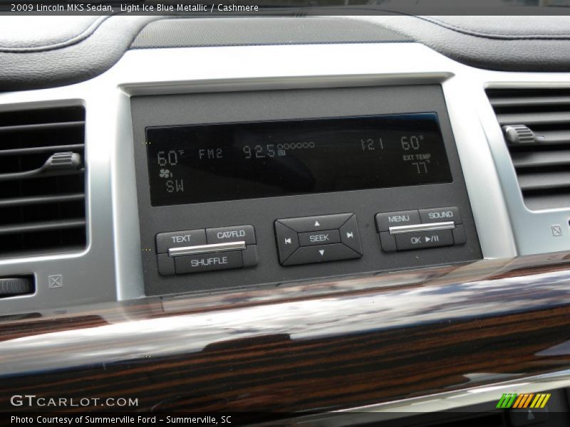 Light Ice Blue Metallic / Cashmere 2009 Lincoln MKS Sedan