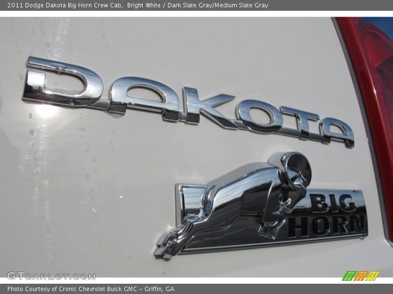 Bright White / Dark Slate Gray/Medium Slate Gray 2011 Dodge Dakota Big Horn Crew Cab